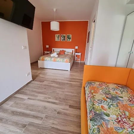 Talia 아파트호텔